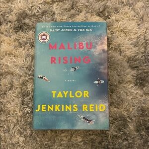 Malibu Rising by Taylor Jenkins Reid
